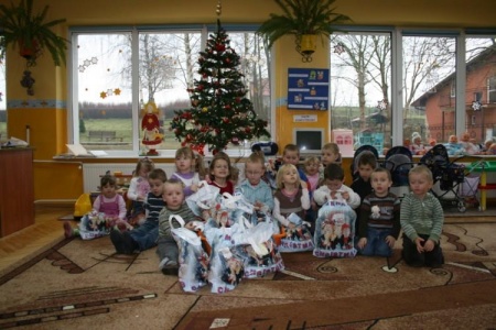 9.12.2009 Mikołajkowy występ iluzjonisty