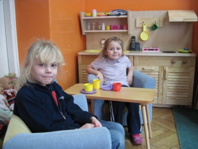 15.01.2010 Nowe mebelki w sali 
