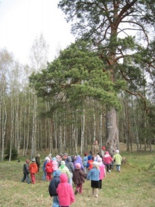 27.04.2010 Wycieczka do leśniczówki