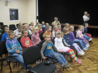 8.10.2010 Wizyta w Gminnym Ośrodku Kultury w Wicku