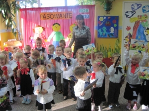 15.10.2010 Pasowanie na Przedszkolaka