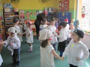 8.04.2011 Zajęcie otwarte w grupie Średniaków