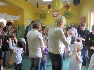 8.04.2011 Zajęcie otwarte w grupie Średniaków