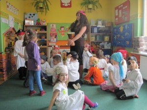 8.04.2011 Zajęcie otwarte w grupie Średniaków