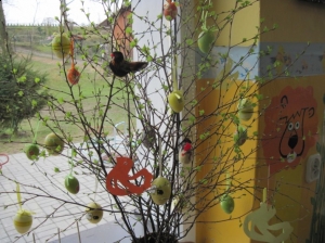 15.04.2011 Wiosennie i kolorowo w naszym przedszkolu