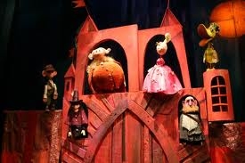 27.10.2011 Wyjazd na przedstawienie Szewc Kopytko i Kaczor Kwak