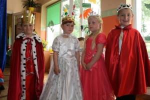 21.06.2012 Przedstawienie Królewna Gburka w wykonaniu Średniaków