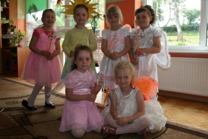 21.06.2012 Przedstawienie Królewna Gburka w wykonaniu Średniaków