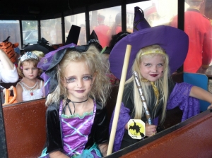 4.08.2012 Parada Czarownic - Dni Gminy Wicko
