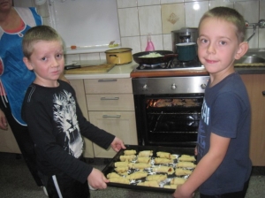 11.10.2013r. Starszaki pieką rogaliki