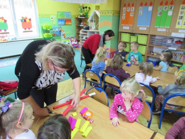 05.11.2015 Warsztaty z papieroplastyki w gr II