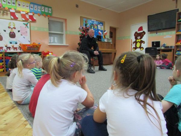 17.12.2015 Spotkanie z policjantem