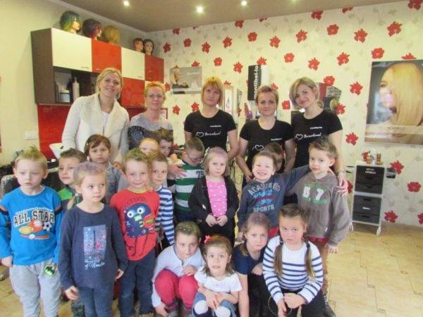 03.03.2016 W salonie fryzjerskim