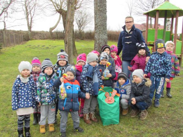 23.03.2016 Prezenty od zajączka