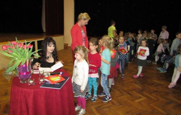 04.04.2017 Spotkanie autorskie z Elżbietą Bednarczyk