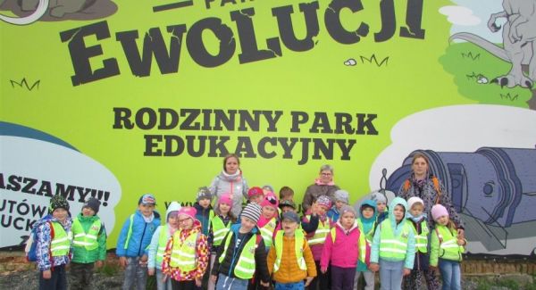 27.04.2018r. Wycieczka do Parku Ewolucji w Sławutówku 
