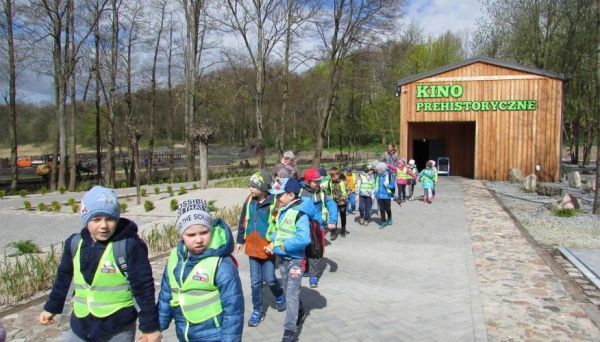 27.04.2018r. Wycieczka do Parku Ewolucji w Sławutówku 