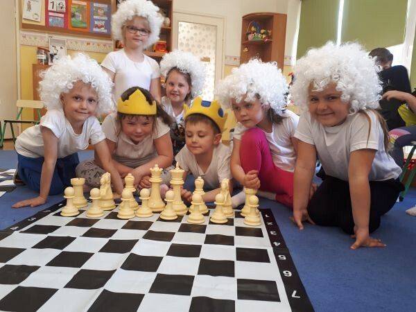 Zajęcia klubu szachowego Szach-Mat