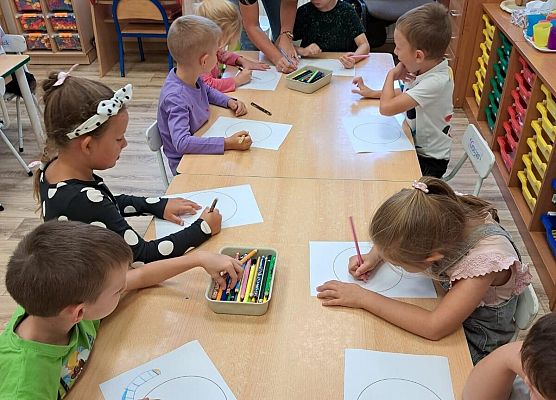 Dzień kropki w grupie Starszaków