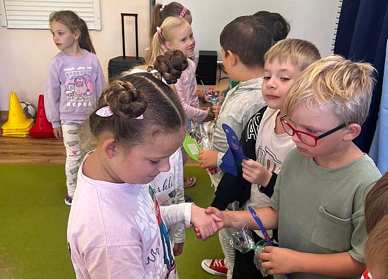 Grafika 16: 30.09.2024 Dzień Chłopaka gr III