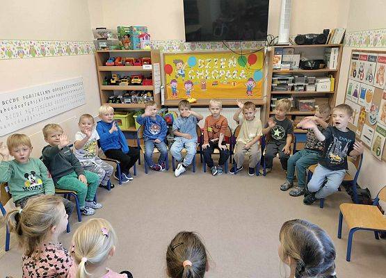 Grafika 5: 30.09.2024 Dzień Chłopaka gr II