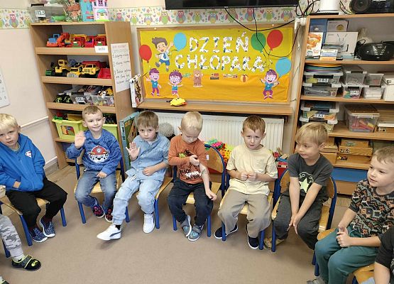 Grafika 2: 30.09.2024 Dzień Chłopaka gr II