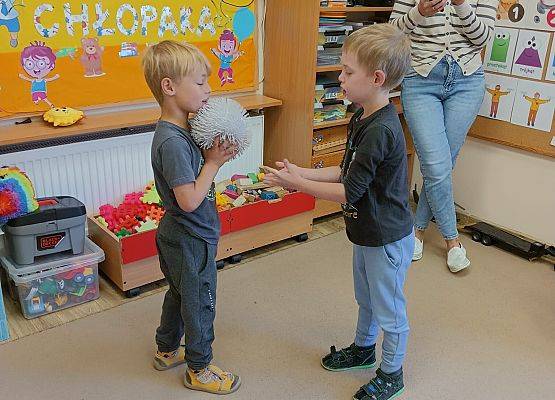 Grafika 15: 30.09.2024 Dzień Chłopaka gr II