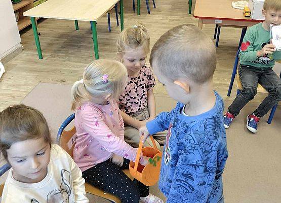 Grafika 21: 30.09.2024 Dzień Chłopaka gr II