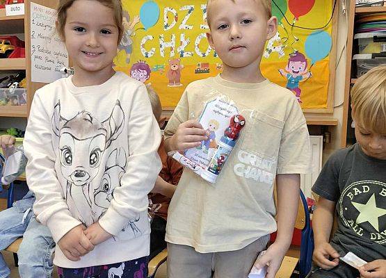 Grafika 29: 30.09.2024 Dzień Chłopaka gr II