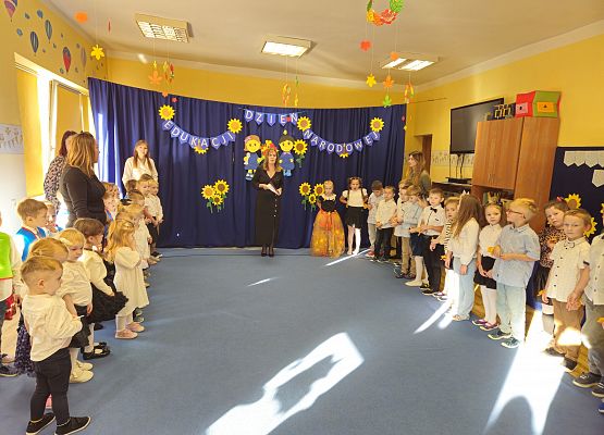 Grafika 8: 14.10.2024 Dzień Edukacji Narodowej