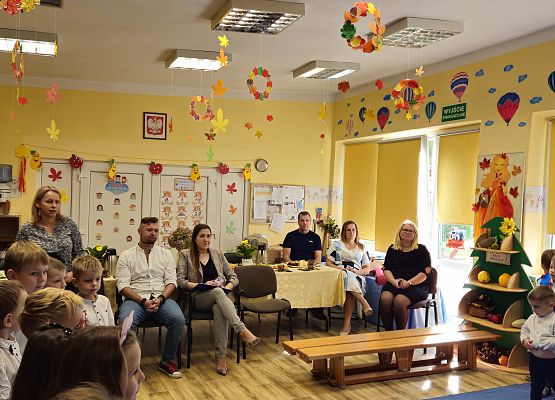 Grafika 11: 14.10.2024 Dzień Edukacji Narodowej