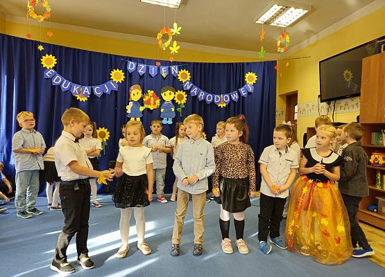 Grafika 76: 14.10.2024 Dzień Edukacji Narodowej