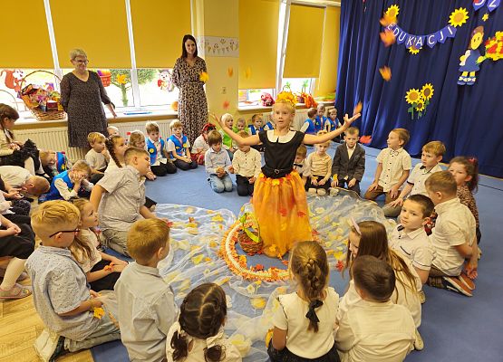 Grafika 104: 14.10.2024 Dzień Edukacji Narodowej