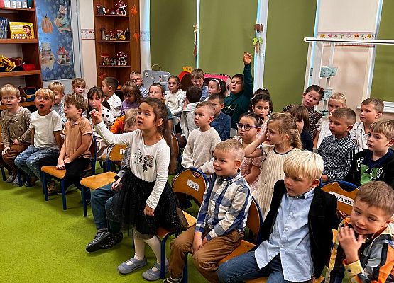 Grafika 4: 18.10.2024 Dzień Poczty Polskiej w gr II i III