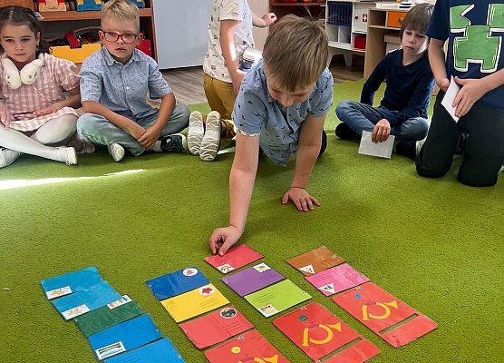 Grafika 25: 18.10.2024 Dzień Poczty Polskiej w gr II i III