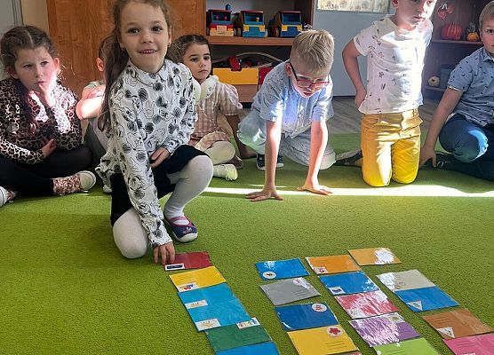 Grafika 33: 18.10.2024 Dzień Poczty Polskiej w gr II i III