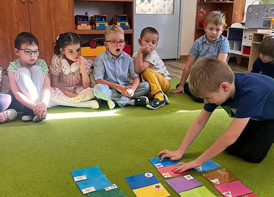 Grafika 36: 18.10.2024 Dzień Poczty Polskiej w gr II i III