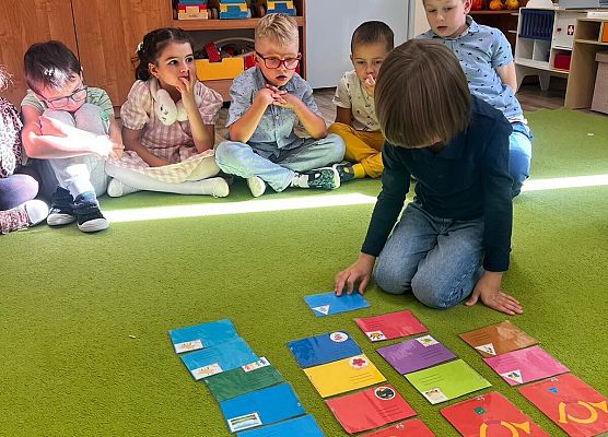 Grafika 38: 18.10.2024 Dzień Poczty Polskiej w gr II i III