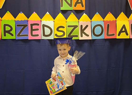 Grafika 4: 22.10.2024 Pasowanie na Przedszkolaka