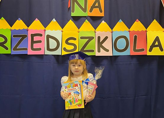 Grafika 10: 22.10.2024 Pasowanie na Przedszkolaka