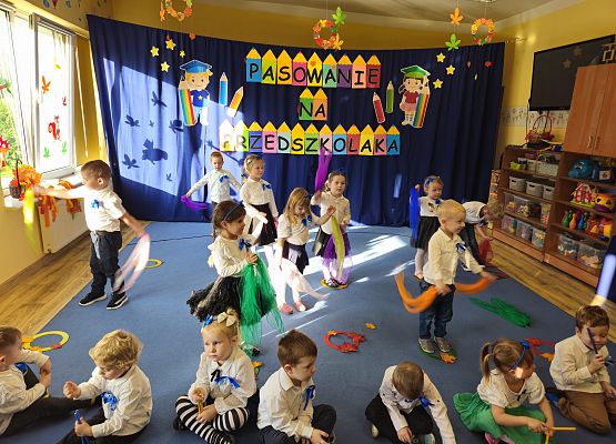 Grafika 54: 22.10.2024 Pasowanie na Przedszkolaka