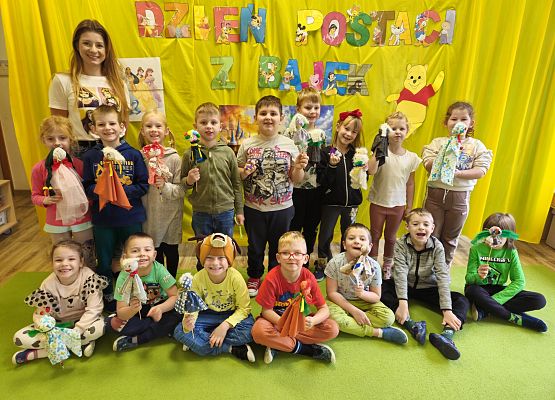 Grafika 10: 05.11.2024 Dzień Postaci z Bajek gr III