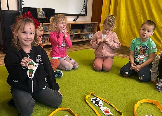 Grafika 22: 05.11.2024 Dzień Postaci z Bajek gr III