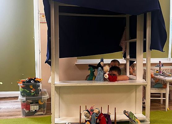 Grafika 25: 05.11.2024 Dzień Postaci z Bajek gr III