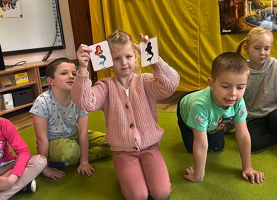 Grafika 31: 05.11.2024 Dzień Postaci z Bajek gr III