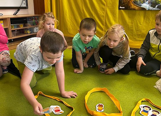 Grafika 39: 05.11.2024 Dzień Postaci z Bajek gr III