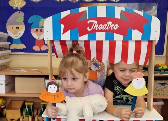 Grafika 25: 05.11.2024 Dzień Postaci z Bajek gr I