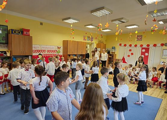 Grafika 43: 08.11.2024 Uroczystość z okazji Święta Odzyskania Niepodległości