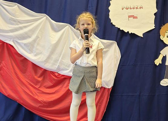 Grafika 44: 08.11.2024 Konkurs recytatorski pt." Polska nasza Ojczyzna"