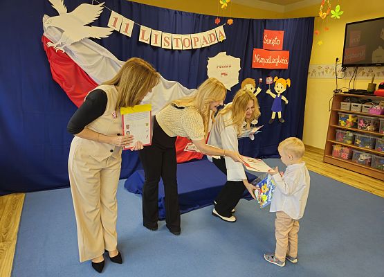 Grafika 74: 08.11.2024 Konkurs recytatorski pt." Polska nasza Ojczyzna"